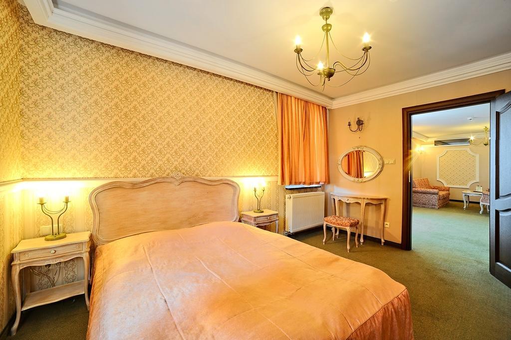 Hotel Fajkier كروتشيسته المظهر الخارجي الصورة